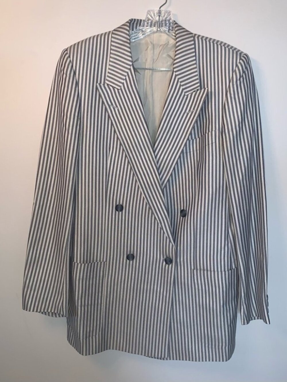 Hugo Boss 100% Silk White and Blue Pin Stripe Double-Breasted Blazer